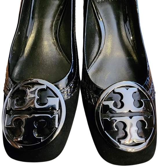 Tory Burch Women's Black Suede Heels Crocodile Embossed Trim Silver Sz 6.5 EUC - Picture 4 of 9